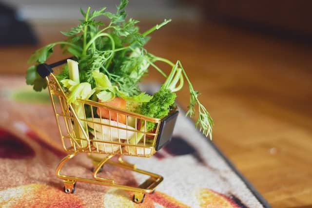 Cómo entender la etiqueta de los alimentos: para una cesta de la compra sana